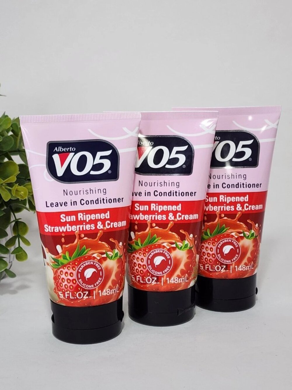 Alberto VO5 Nourishing Leave in Conditioner Strawberries & Cream 5oz ~ Lot of 3